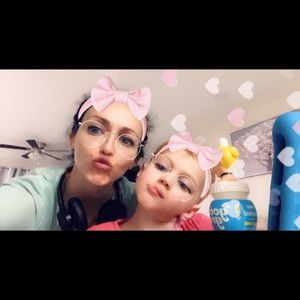 Meet your Posher, Megan